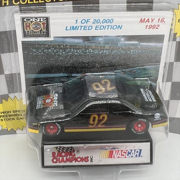 🎁 Racing Champions Collector's Limited Edition Diecast Stock Car One Hot Night - Picture 2 of 3